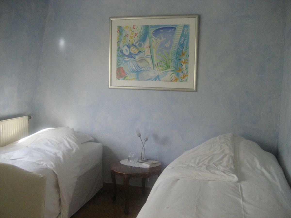 باريس 52 Clichy Bed & Breakfast - Chambre D'Hotes المظهر الخارجي الصورة